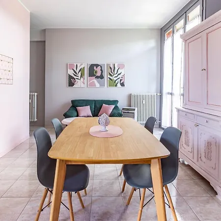 Parking & Terrace - Large 90 Mq - Self Ck-in & Access Apartment Como